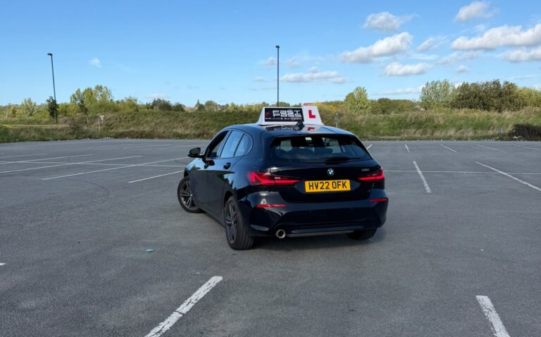 How to reverse bay park on your driving test
